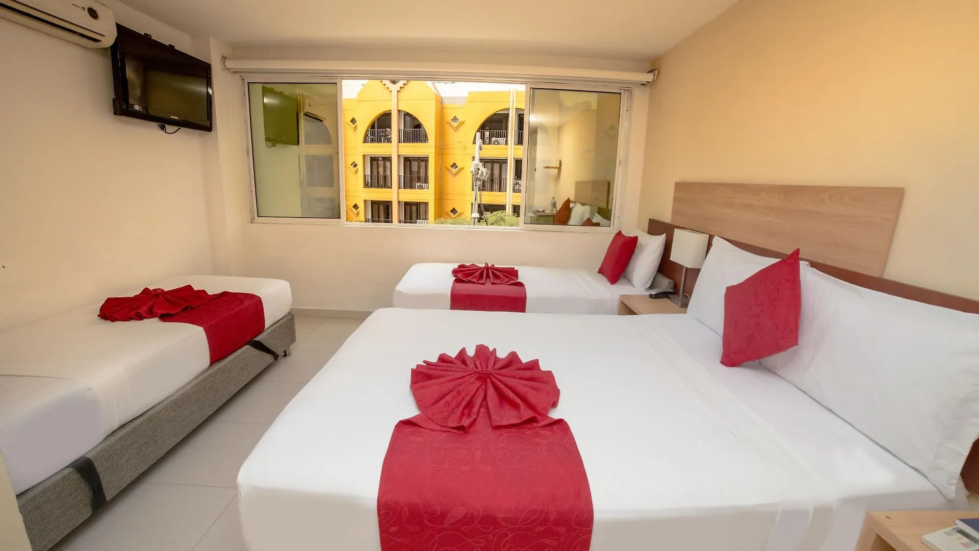 Hotel Portobahia Santa Marta Rodadero  Santa Marta (Magdalena)
